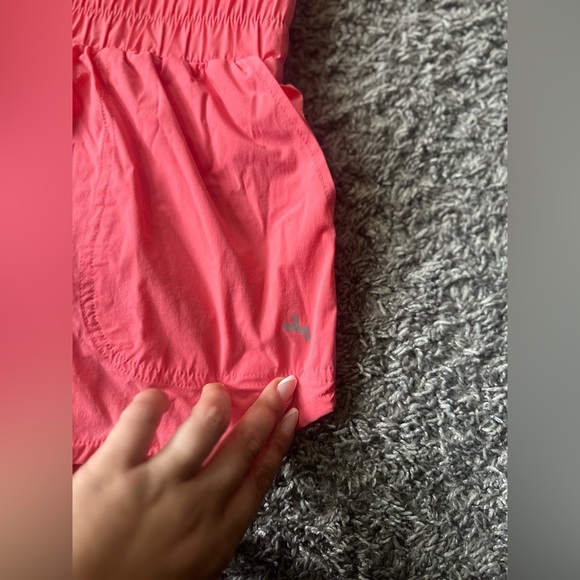 Women’s JOYLAB High Rise Active Pleated Panel Shorts Size XS - Picture 4 of 6